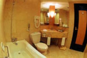 Hôtel Oasis à Qinhuangdao Extérieur photo